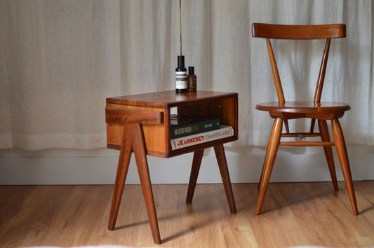 Single Mid Century Modern style bedside table in Tasmanian Oak.